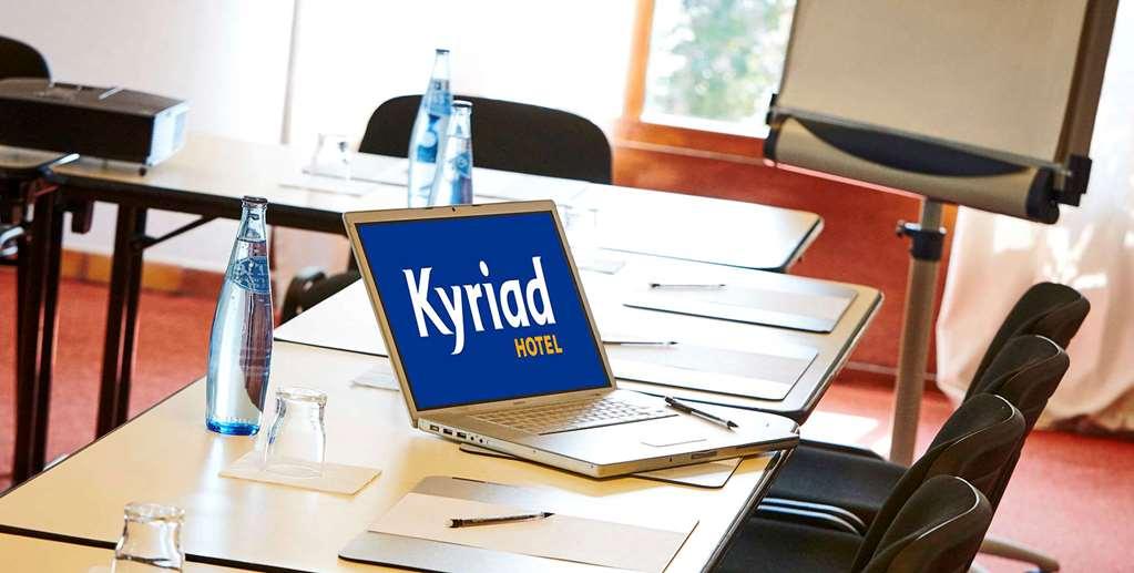 Hotel Kyriad Chateauroux - Saint-Maur Servizi foto