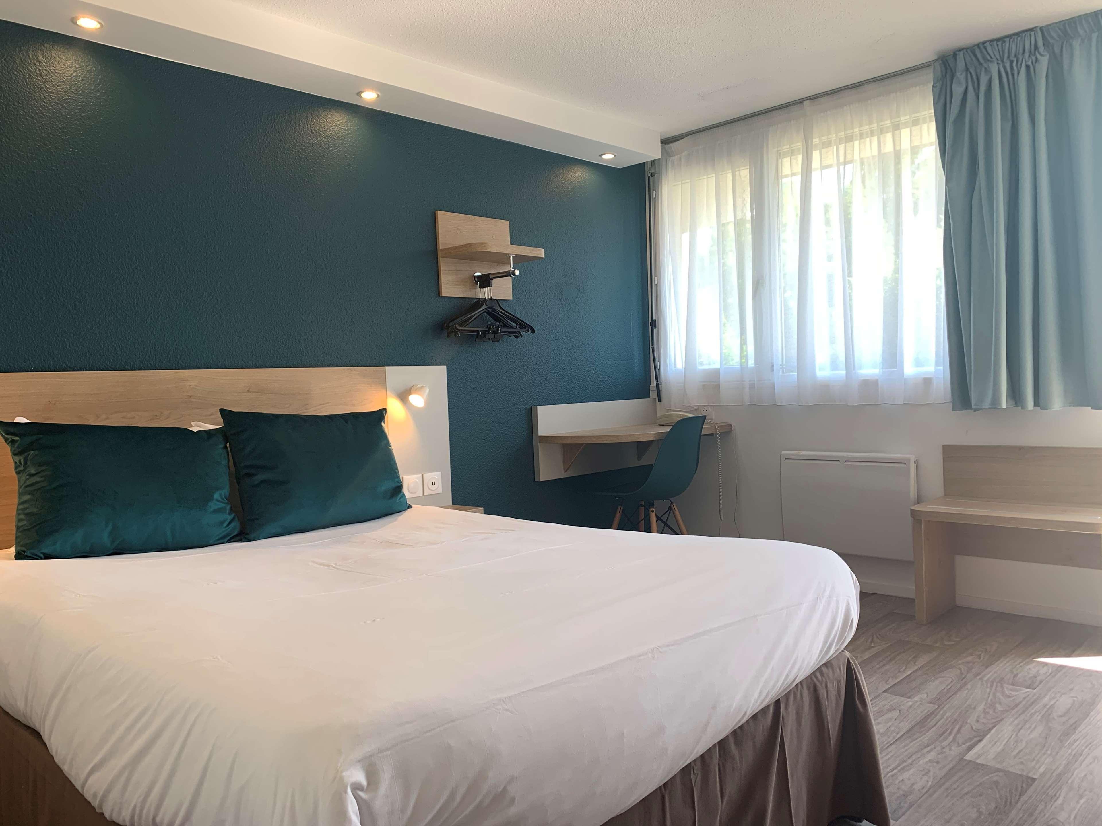 Hotel Kyriad Chateauroux - Saint-Maur Esterno foto