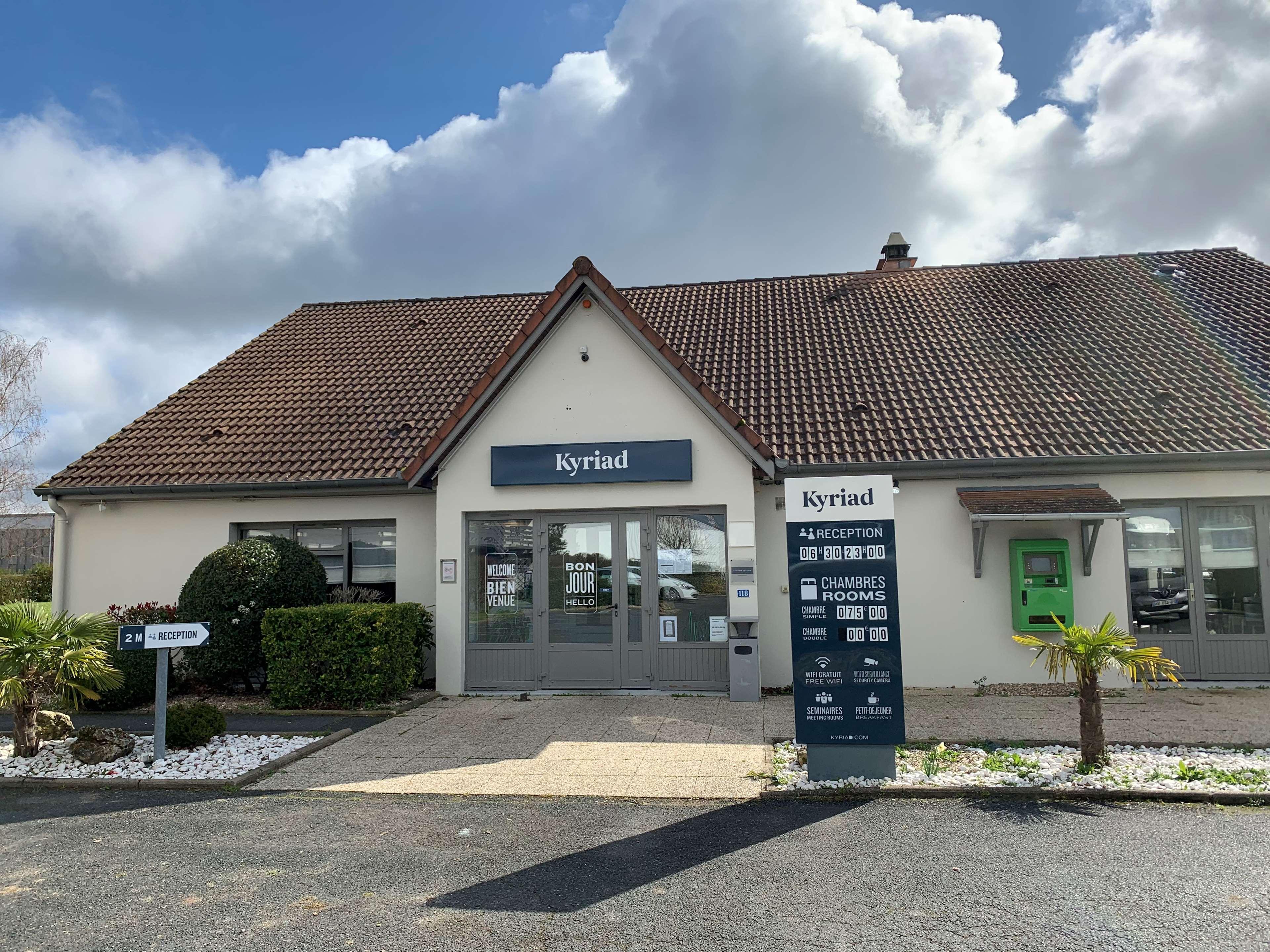 Kyriad Chateauroux - Saint-Maur Esterno foto