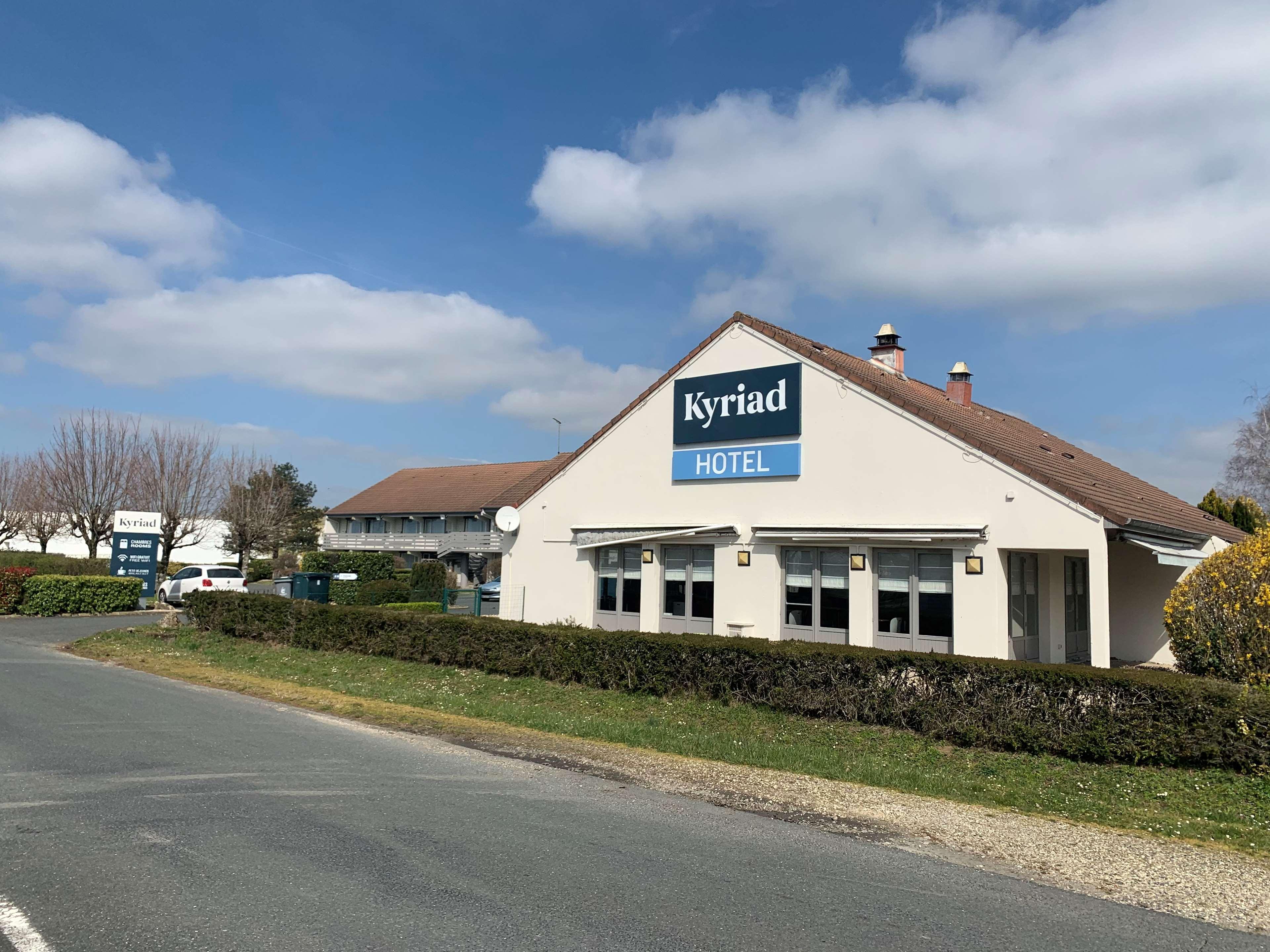 Kyriad Chateauroux - Saint-Maur Esterno foto